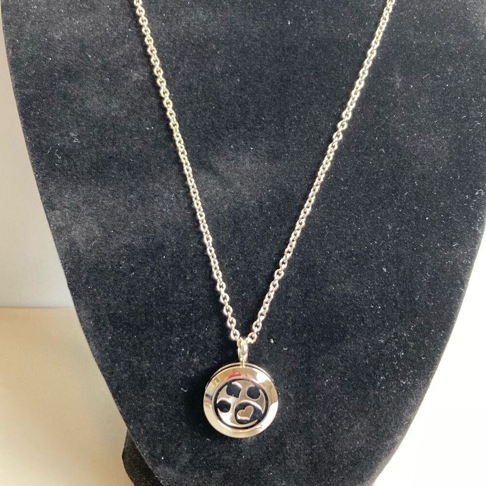 Essential Oil Diffuser Necklace Paw Print Heart Silver‎ Tone Aromatherapy Locket